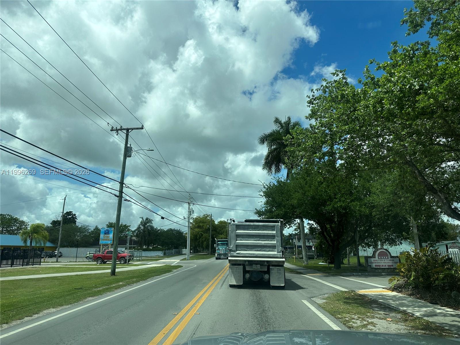 SOUTH REDLAND - Land