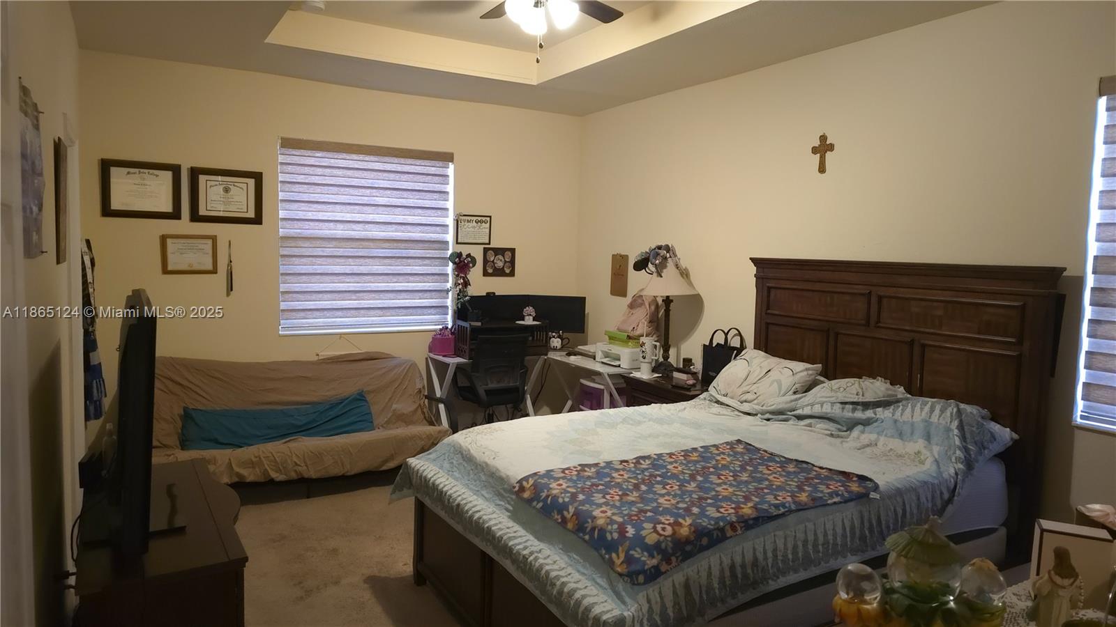 SILVER PALM WEST REPLAT - Residential