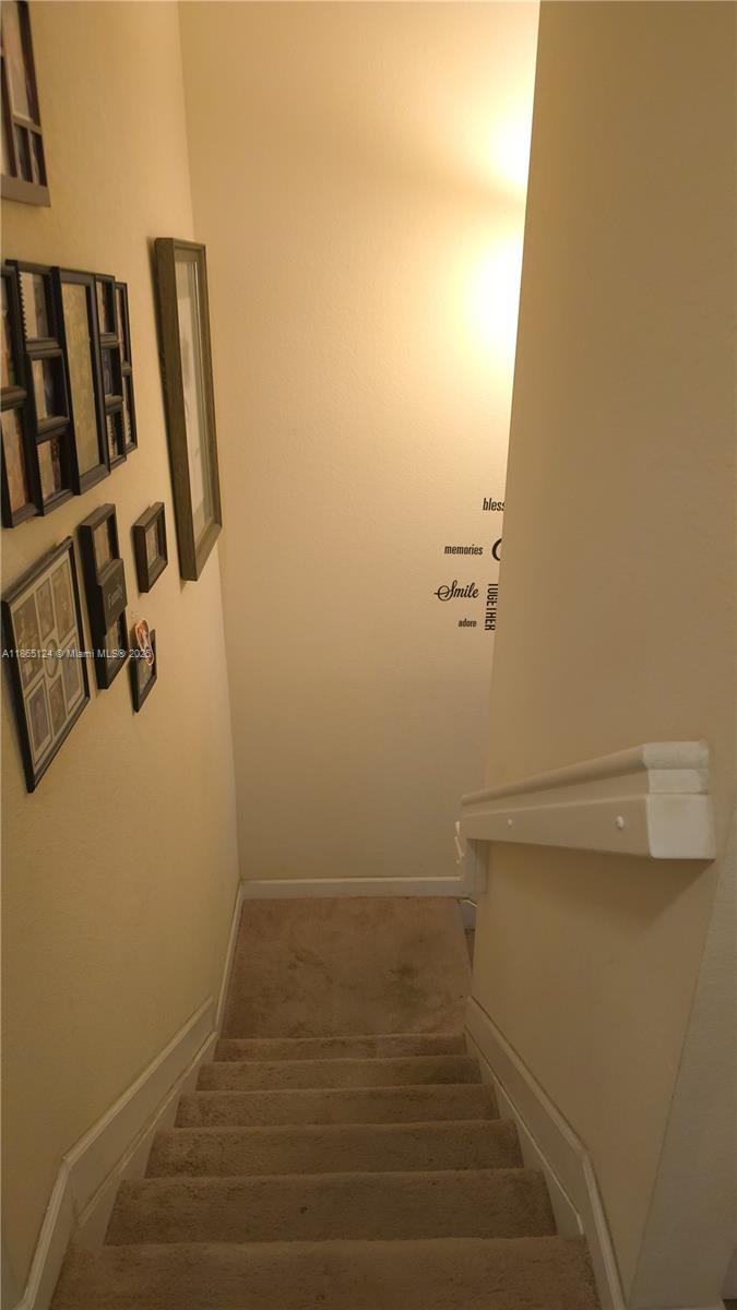 SILVER PALM WEST REPLAT - Residential