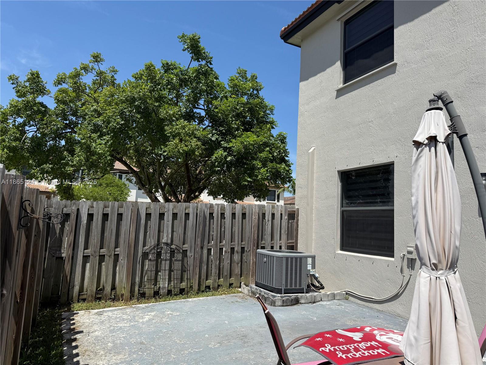 SILVER PALM WEST REPLAT - Residential