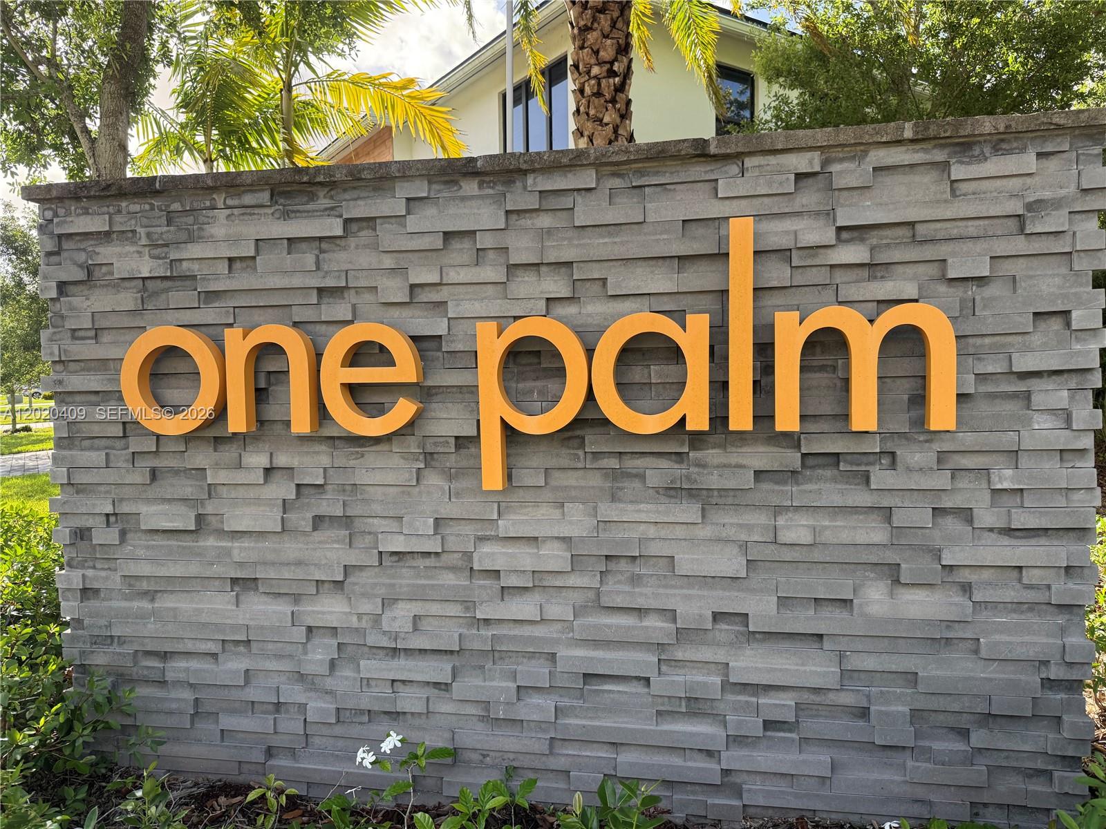 PALM RIDGE GARDENS - Residential