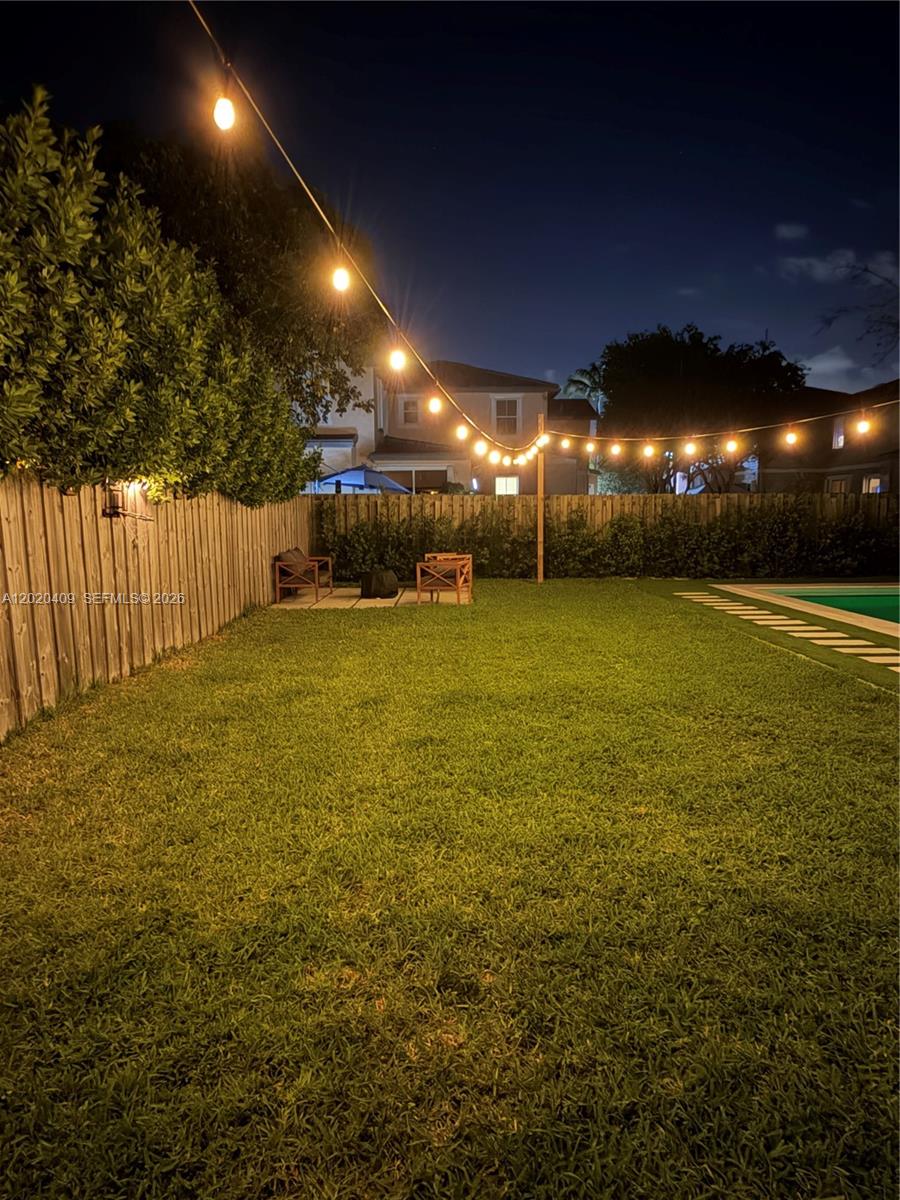 PALM RIDGE GARDENS - Residential