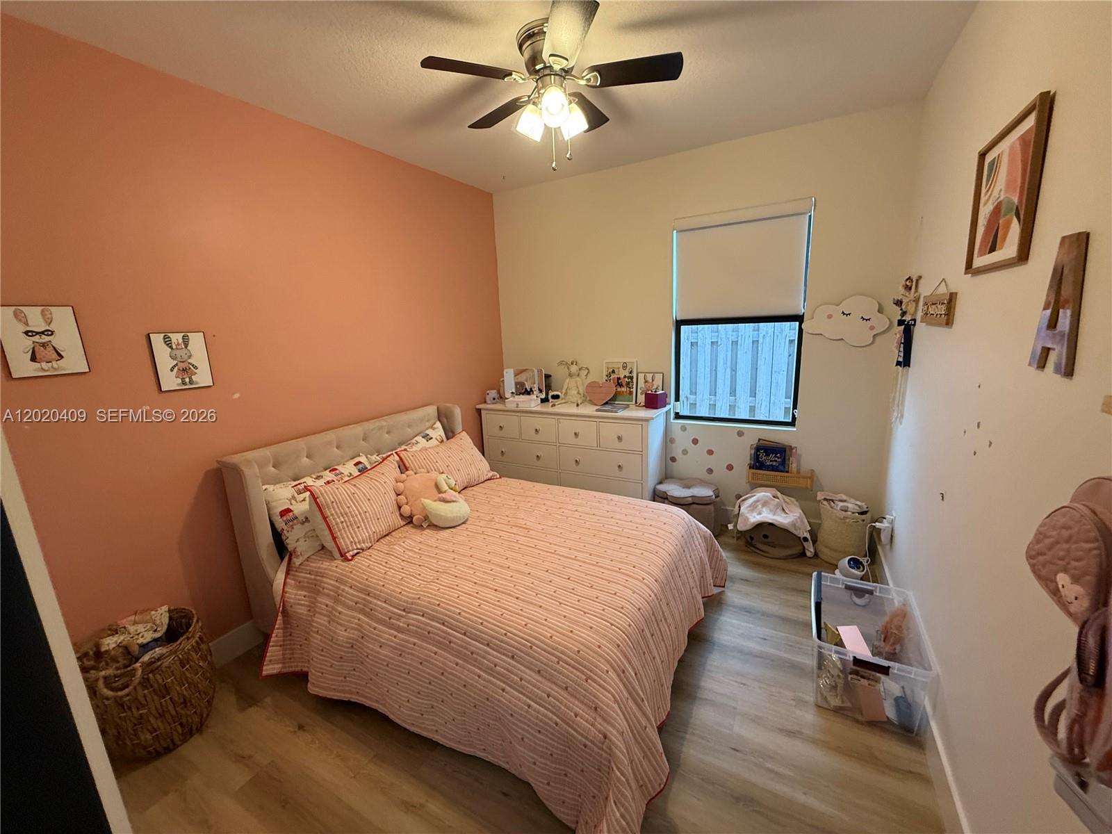 PALM RIDGE GARDENS - Residential