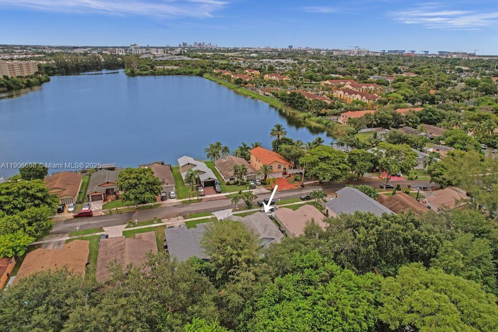 OAKWOOD HILLS - Residential Lease