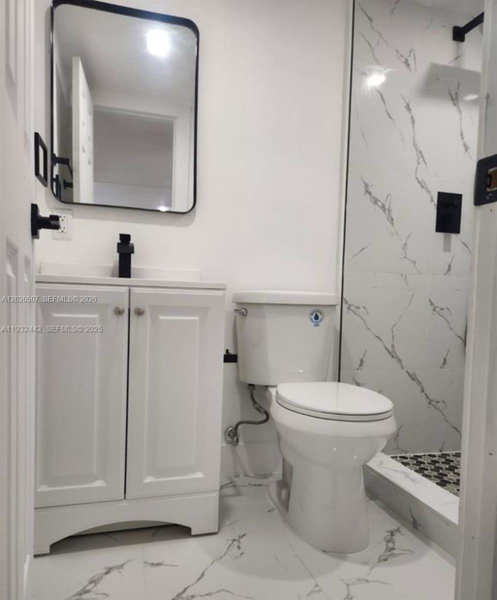 45 NE 60th St 45
