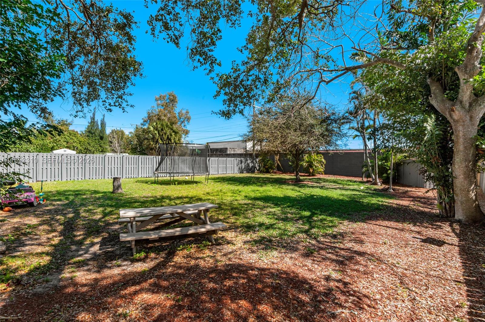 WOODLAND PARK AMD PLAT - Residential