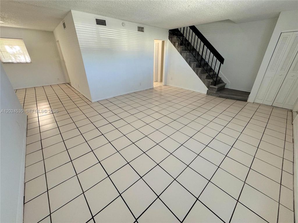 Photo of 2309 SE 2nd St #S, Boynton Beach, FL 33435 (MLS # A12024535)