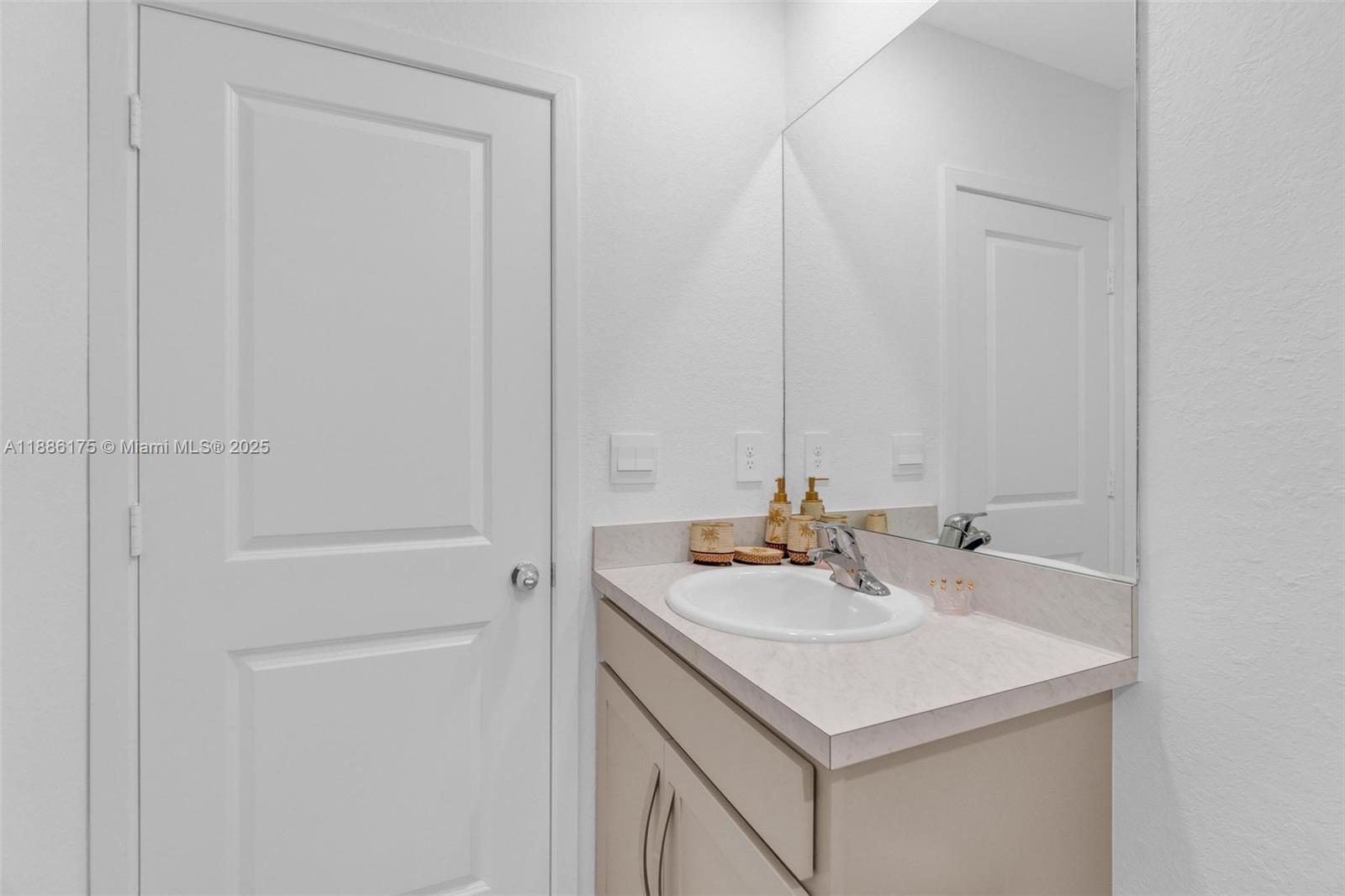 FLORIDA CITY PARK REV - Residential Lease