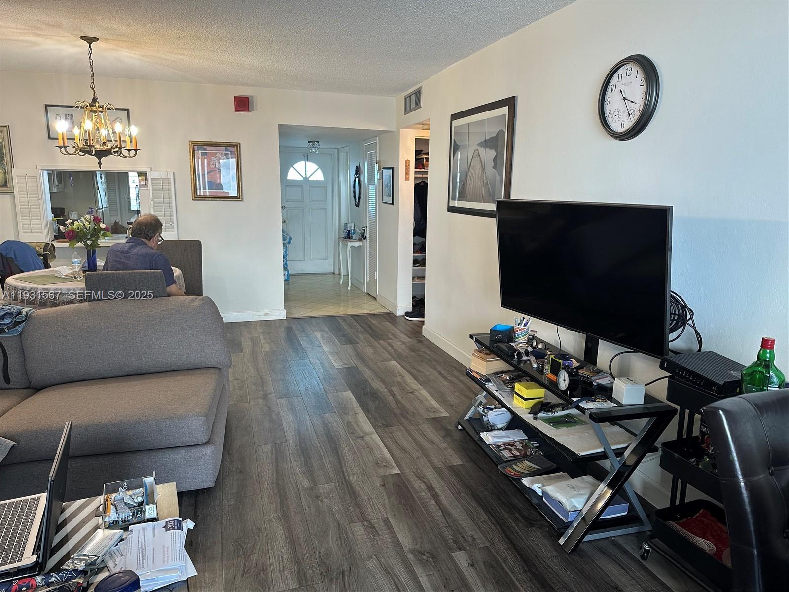 FIFITH MOORINGS CONDO - Residential