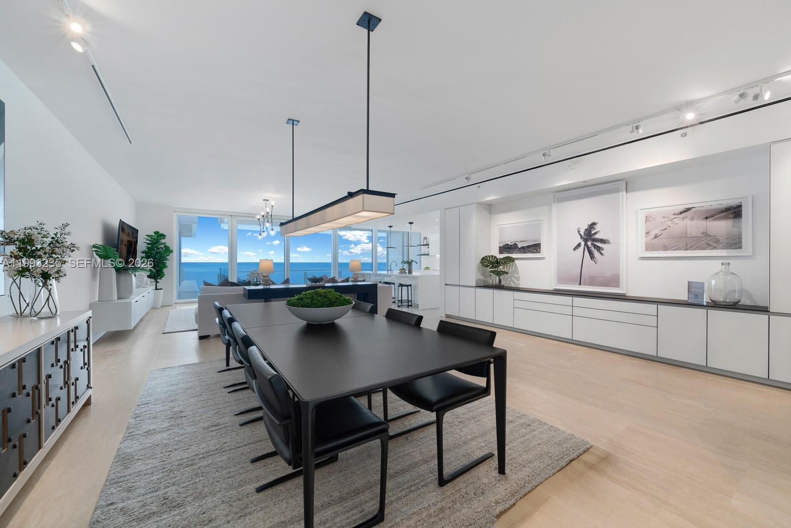 SURF CLUB CONDO - Residential
