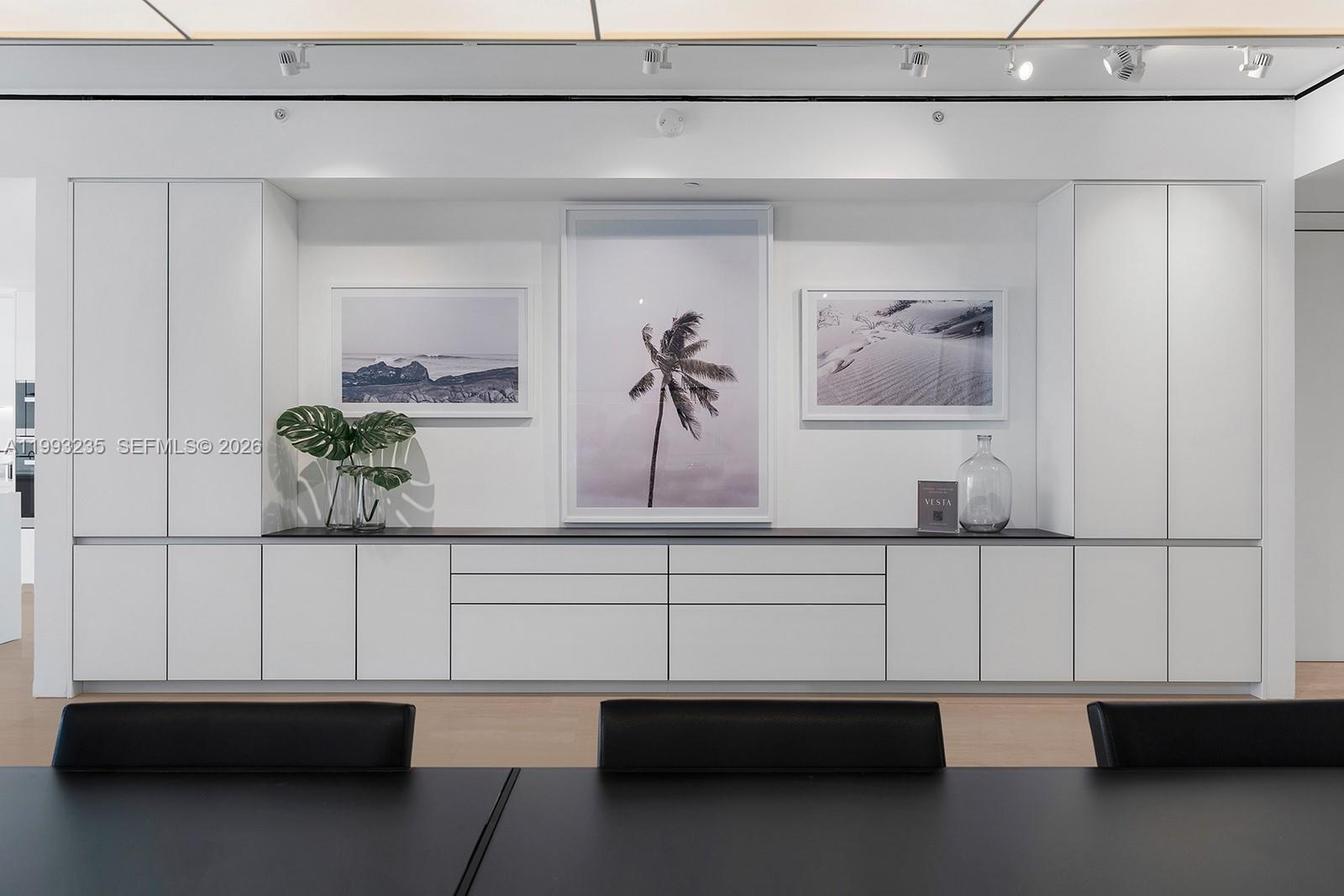 SURF CLUB CONDO - Residential