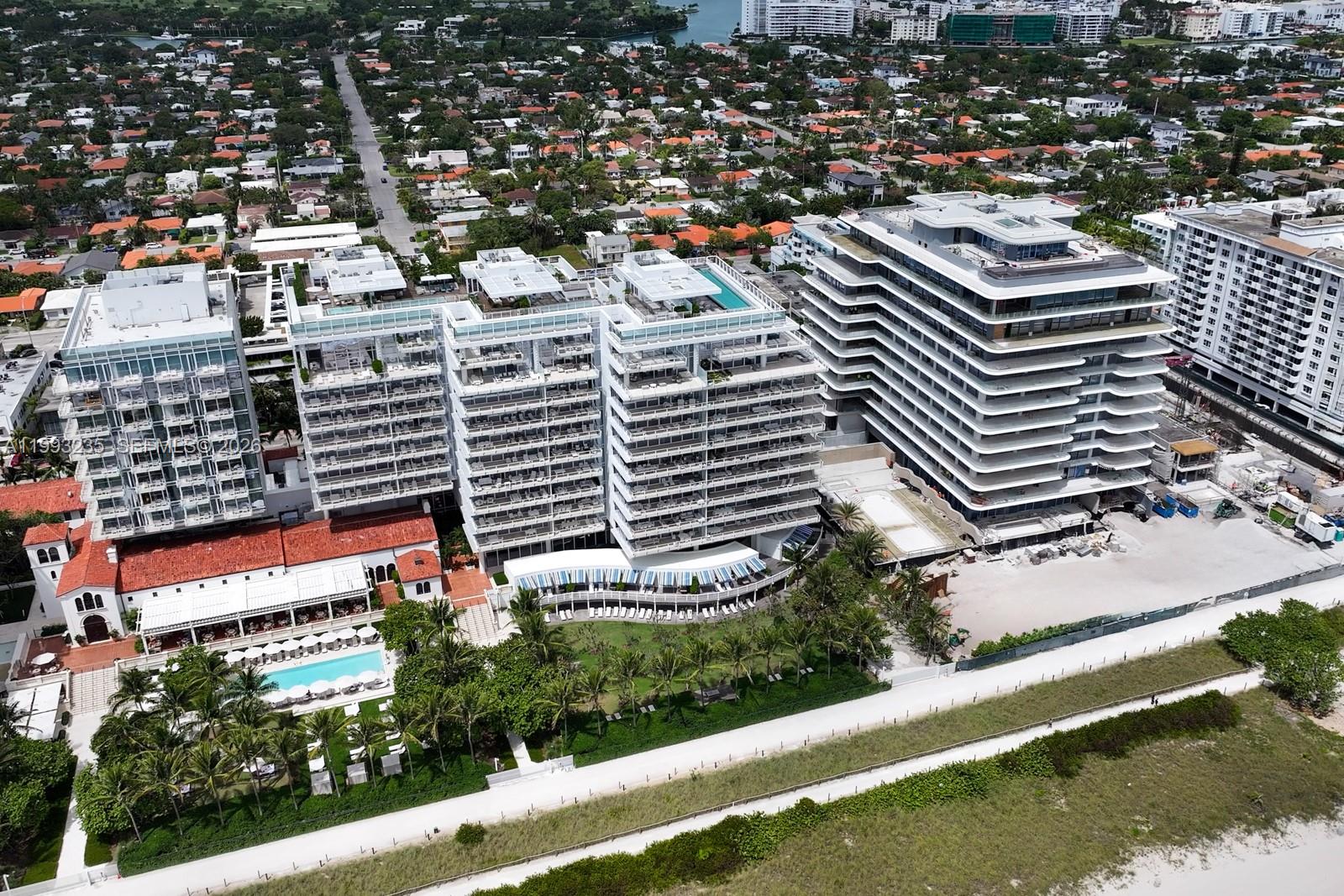 SURF CLUB CONDO - Residential