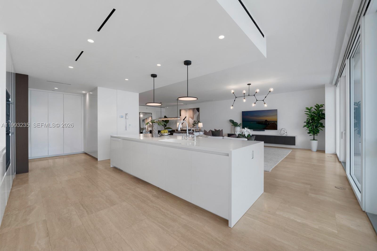 SURF CLUB CONDO - Residential