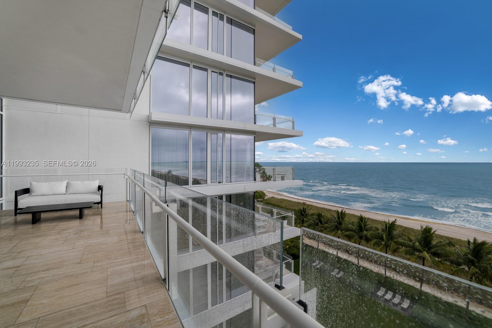 SURF CLUB CONDO - Residential