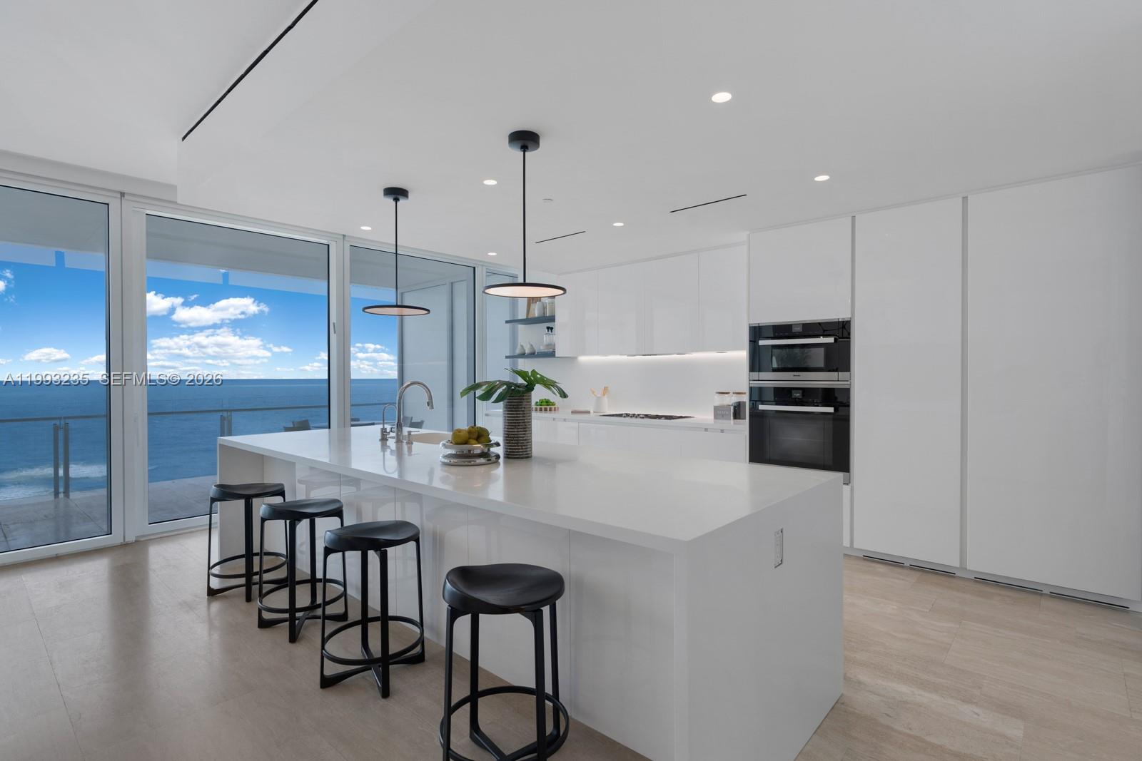 SURF CLUB CONDO - Residential