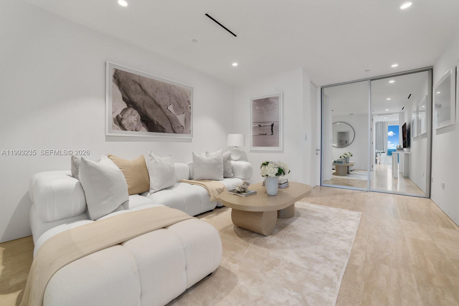 SURF CLUB CONDO - Residential