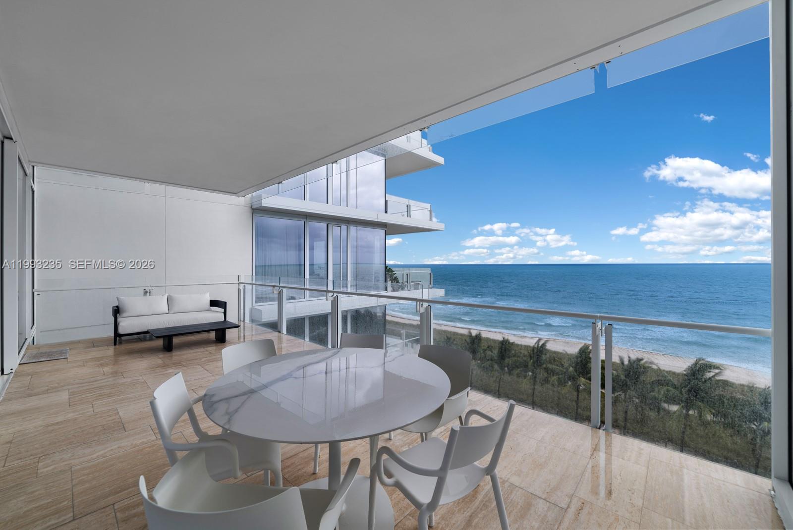 SURF CLUB CONDO - Residential