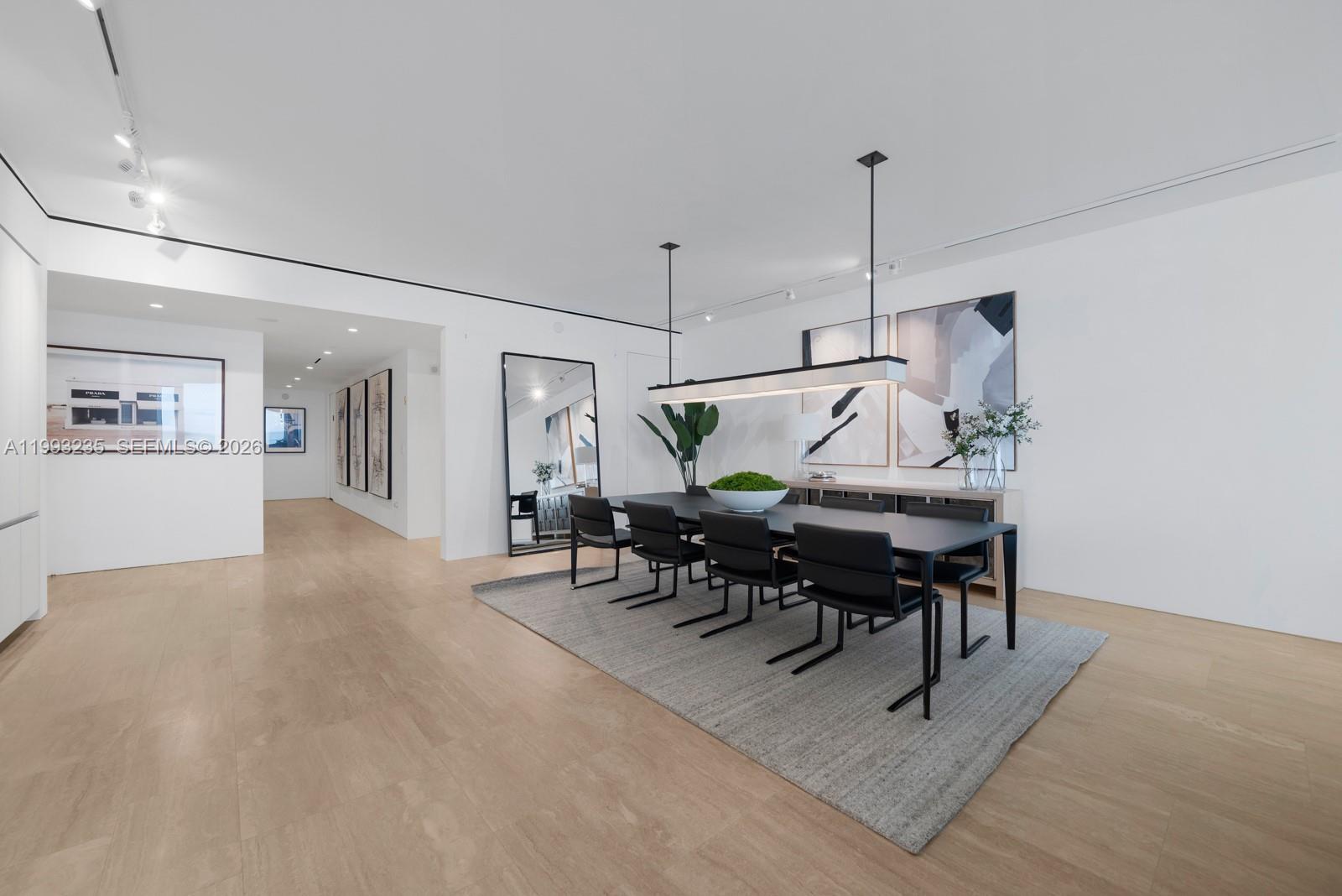SURF CLUB CONDO - Residential