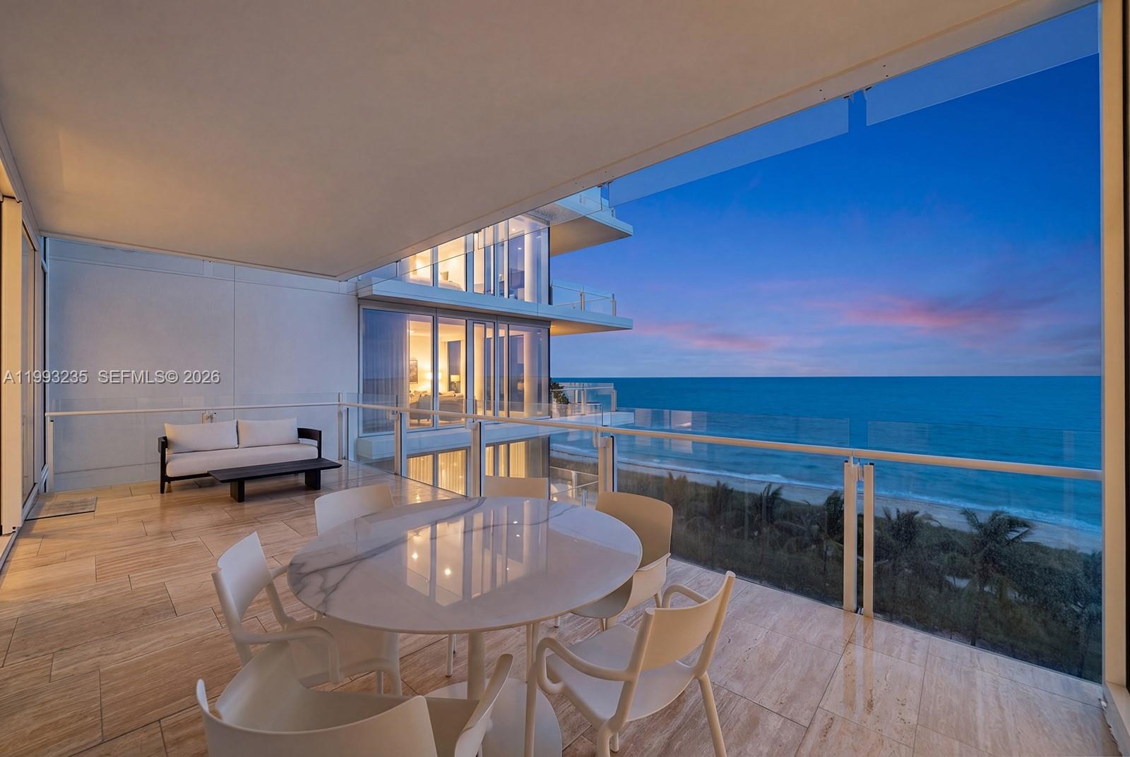 SURF CLUB CONDO - Residential