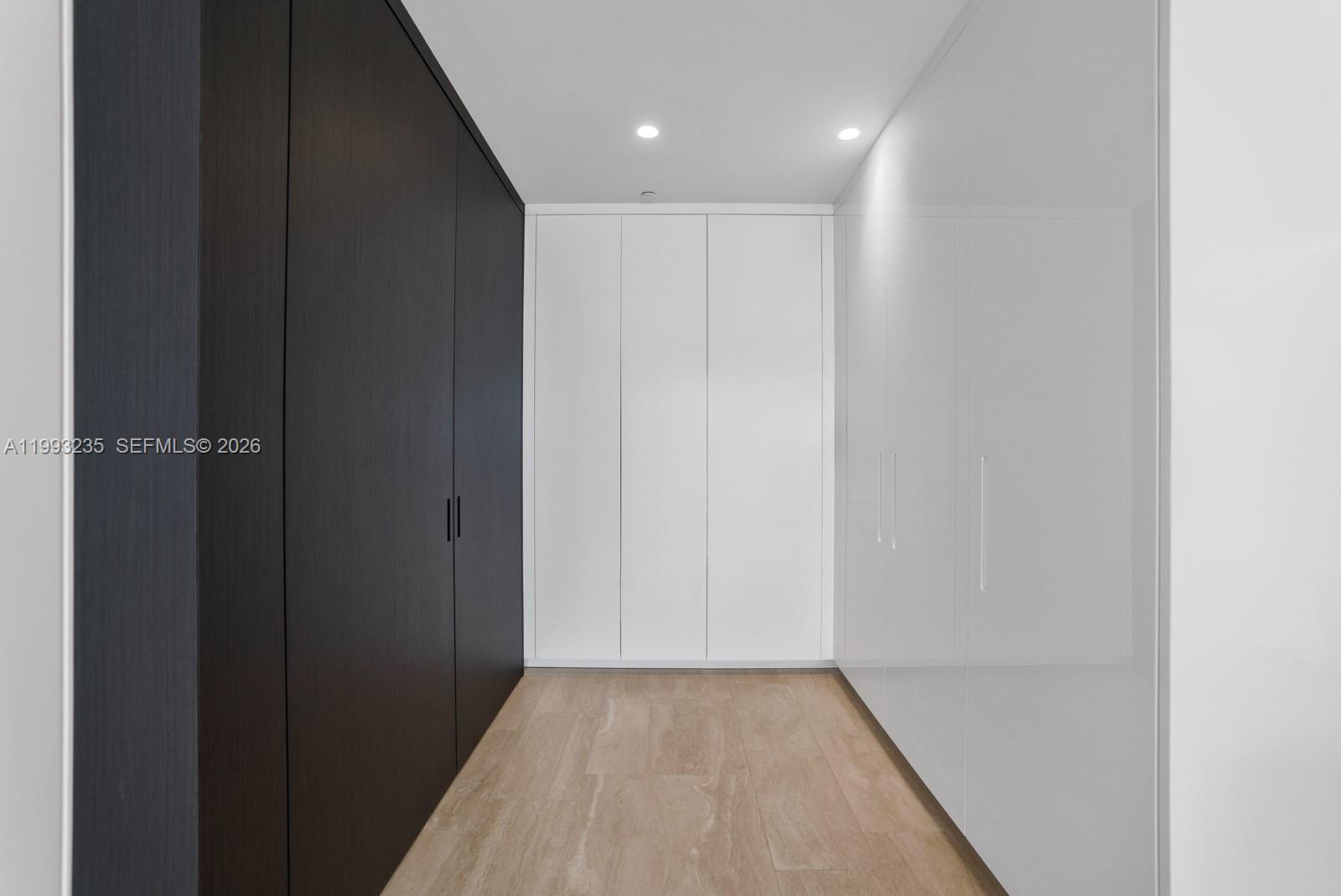 SURF CLUB CONDO - Residential