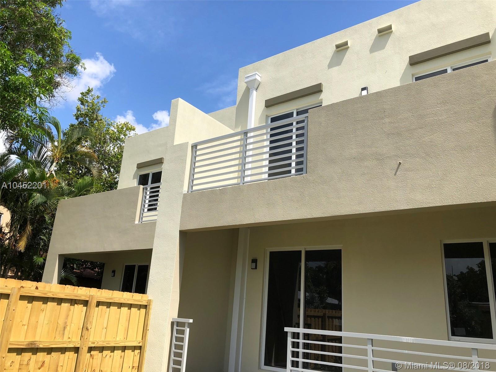 LAUDERDALE PARK - Residential