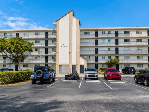 Photo of 8730 N Sherman Cir #407, Miramar, FL 33025 (MLS # A11916737)