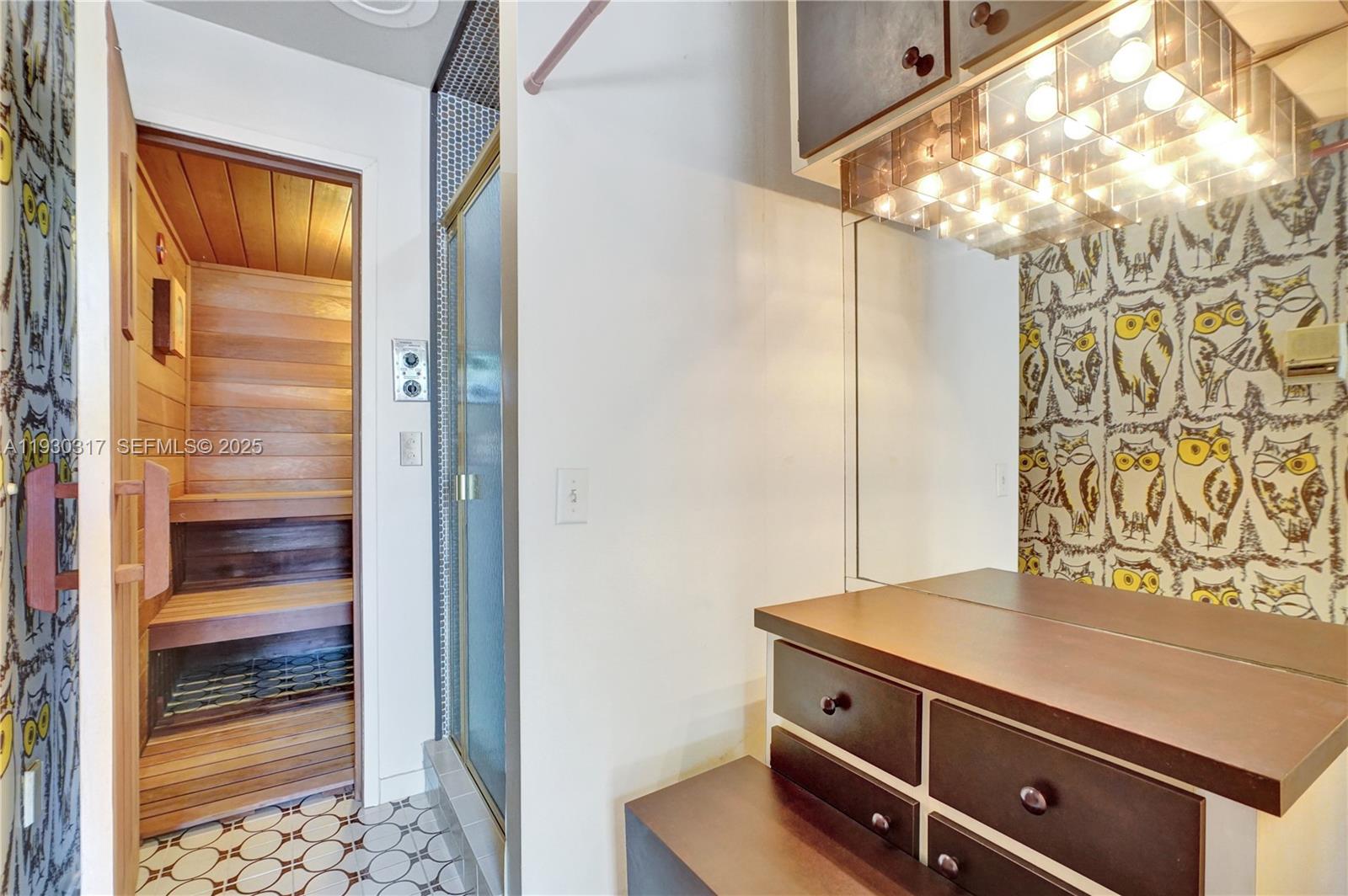 CYPRESS COVE ESTS SEC 3 - Residential