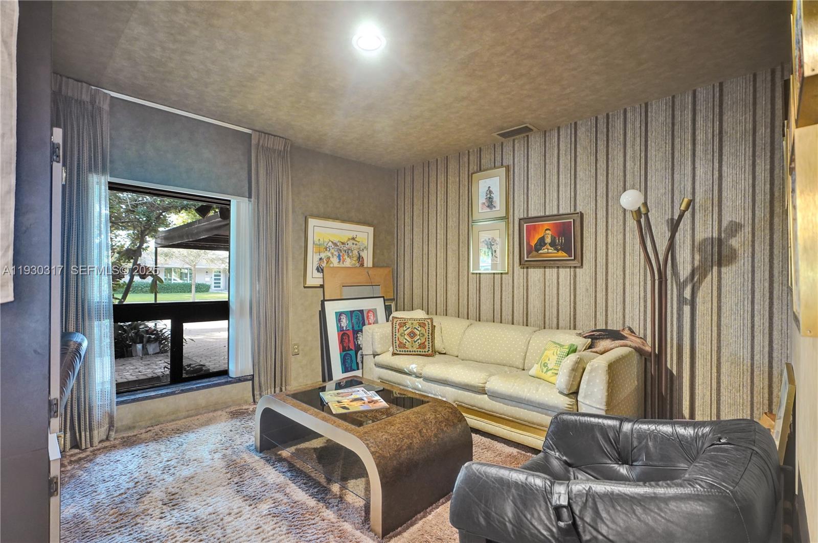 CYPRESS COVE ESTS SEC 3 - Residential