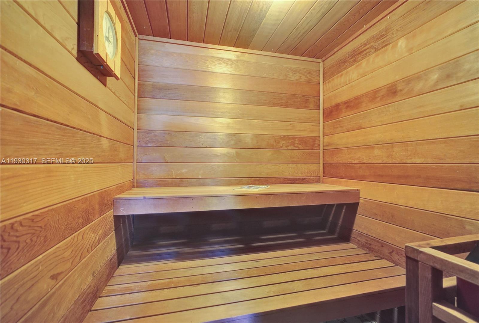 CYPRESS COVE ESTS SEC 3 - Residential