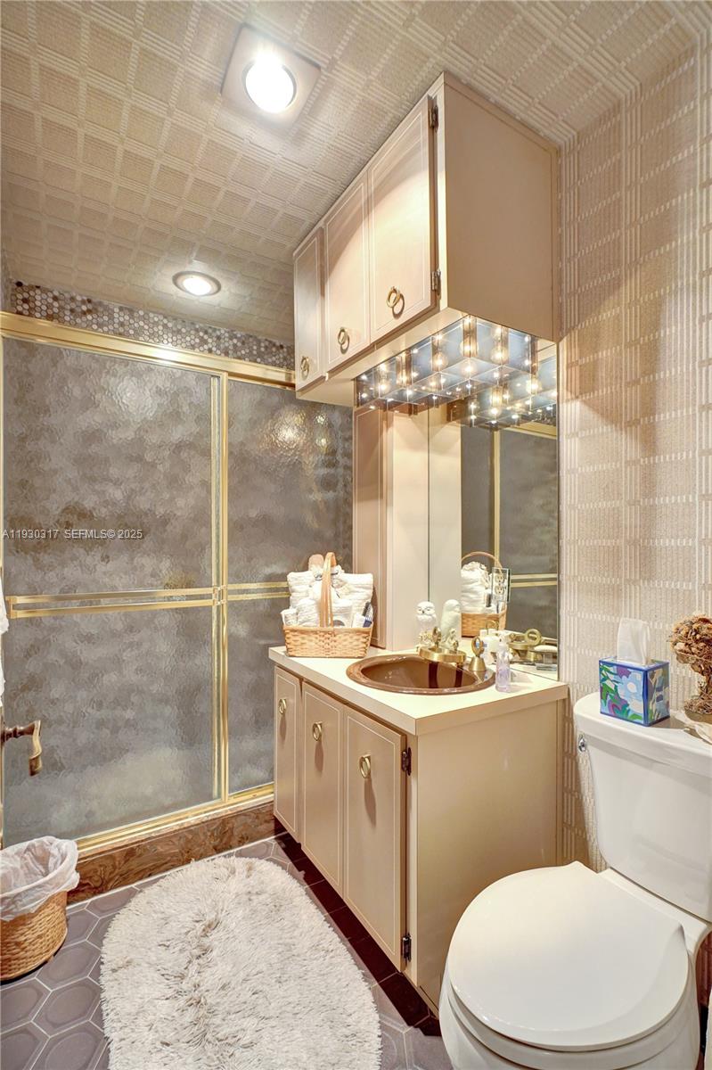 CYPRESS COVE ESTS SEC 3 - Residential