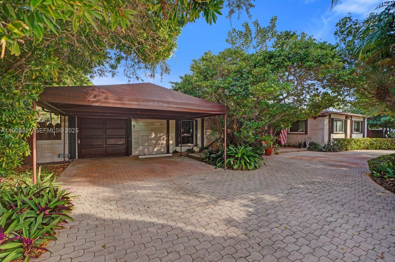 CYPRESS COVE ESTS SEC 3 - Residential