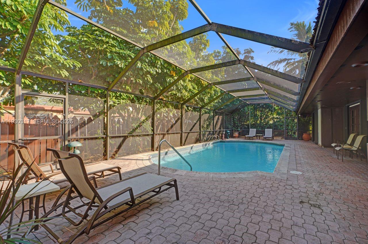 CYPRESS COVE ESTS SEC 3 - Residential