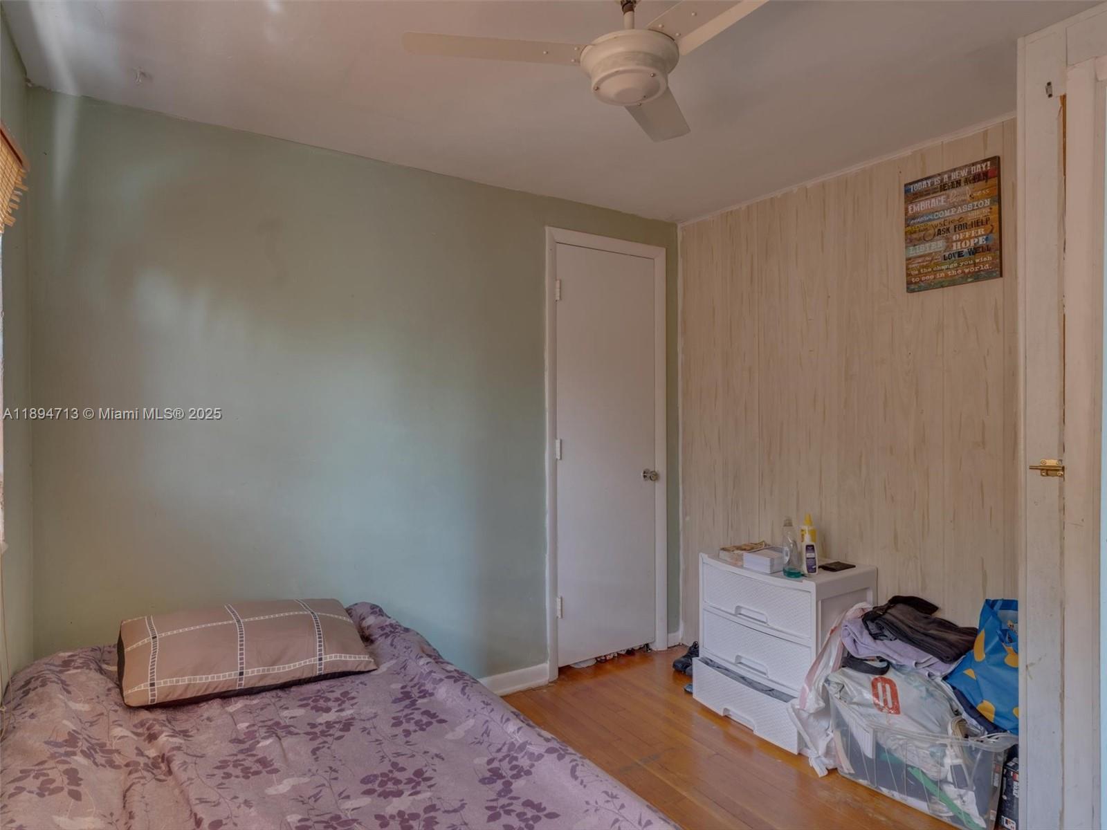 ORIOLE ESTATES SEC 5 - Residential