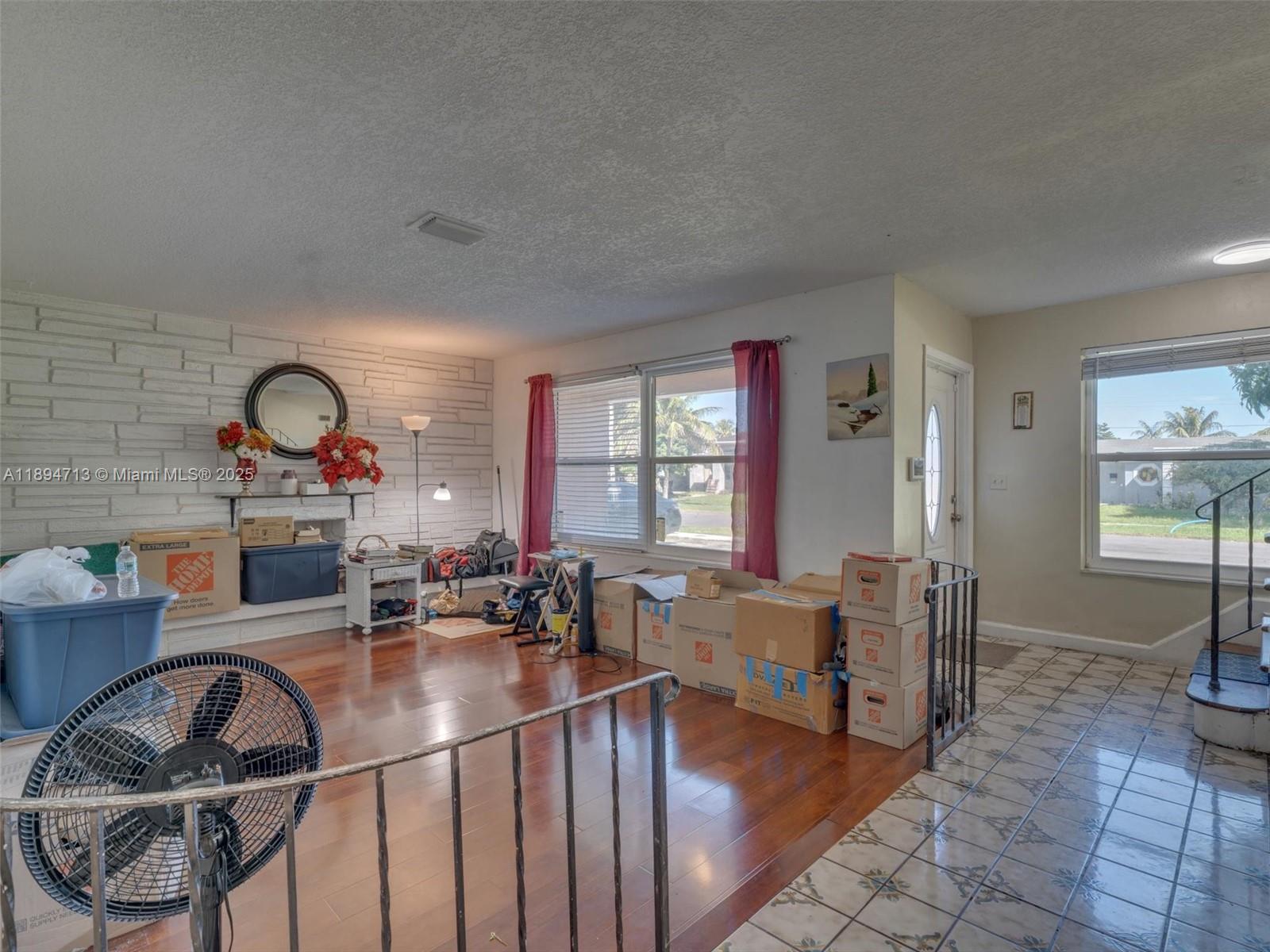 ORIOLE ESTATES SEC 5 - Residential