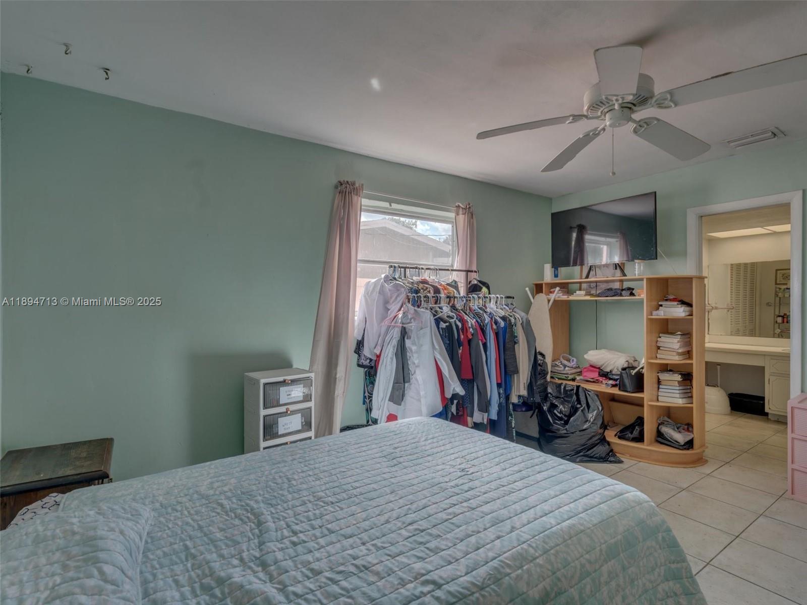 ORIOLE ESTATES SEC 5 - Residential