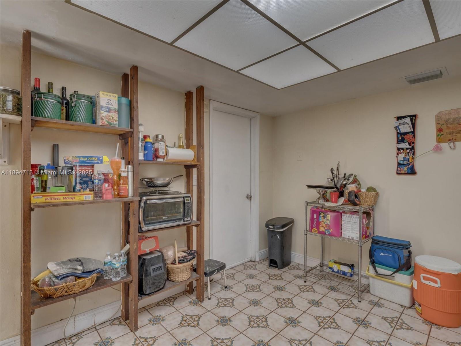 ORIOLE ESTATES SEC 5 - Residential