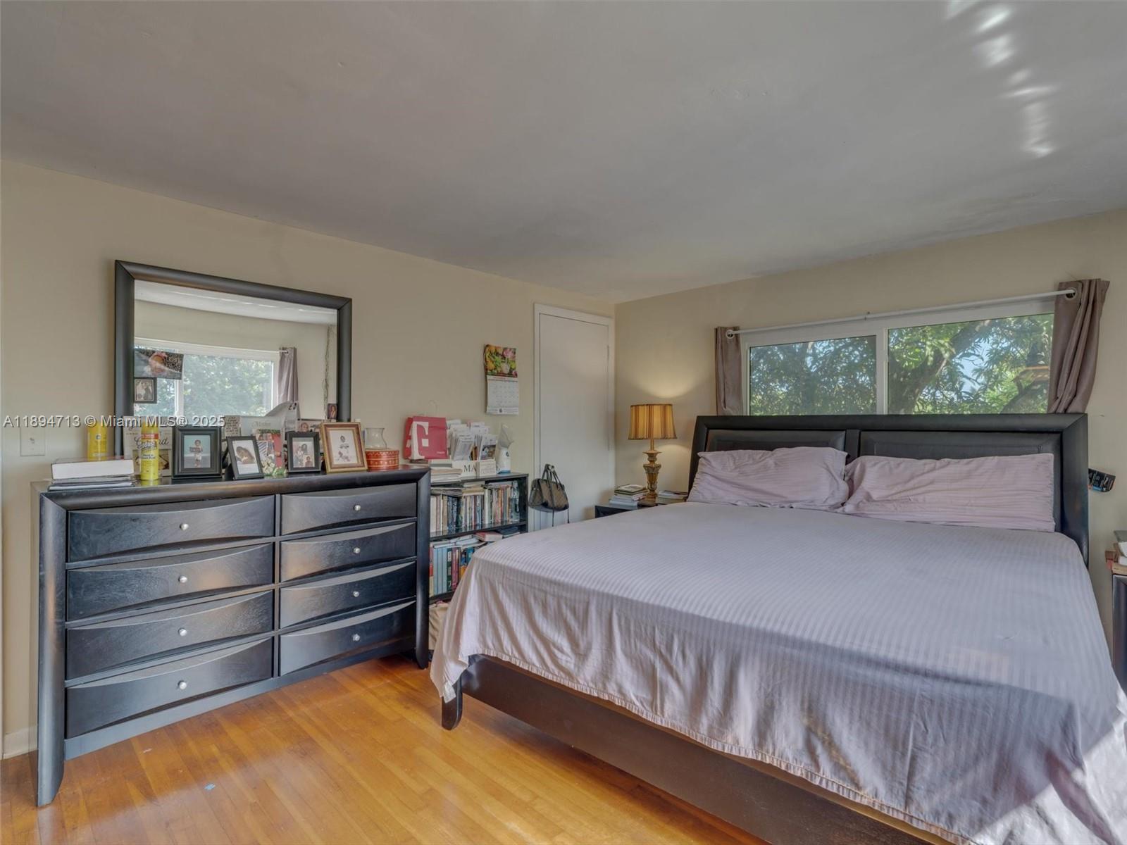 ORIOLE ESTATES SEC 5 - Residential