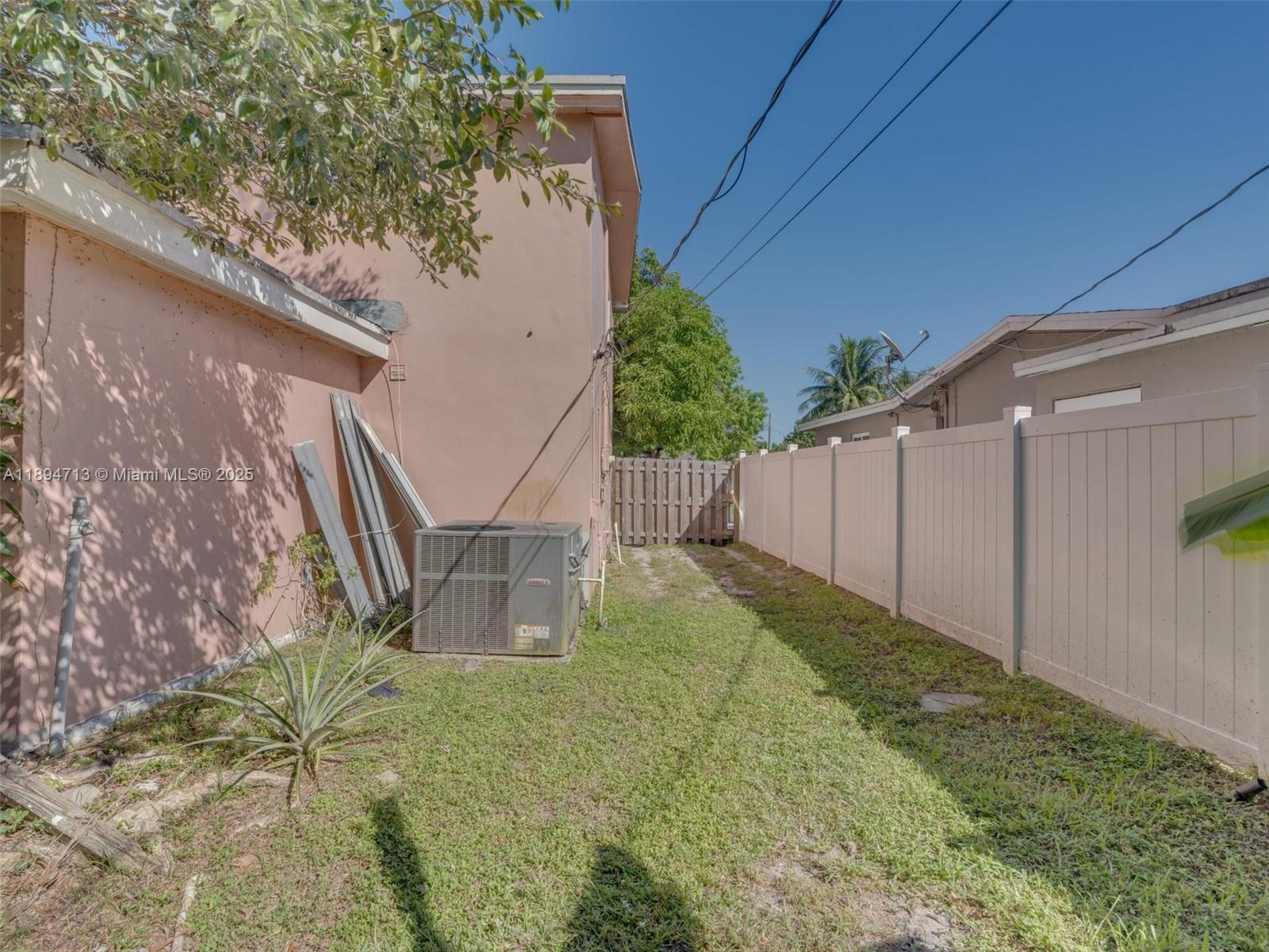 ORIOLE ESTATES SEC 5 - Residential