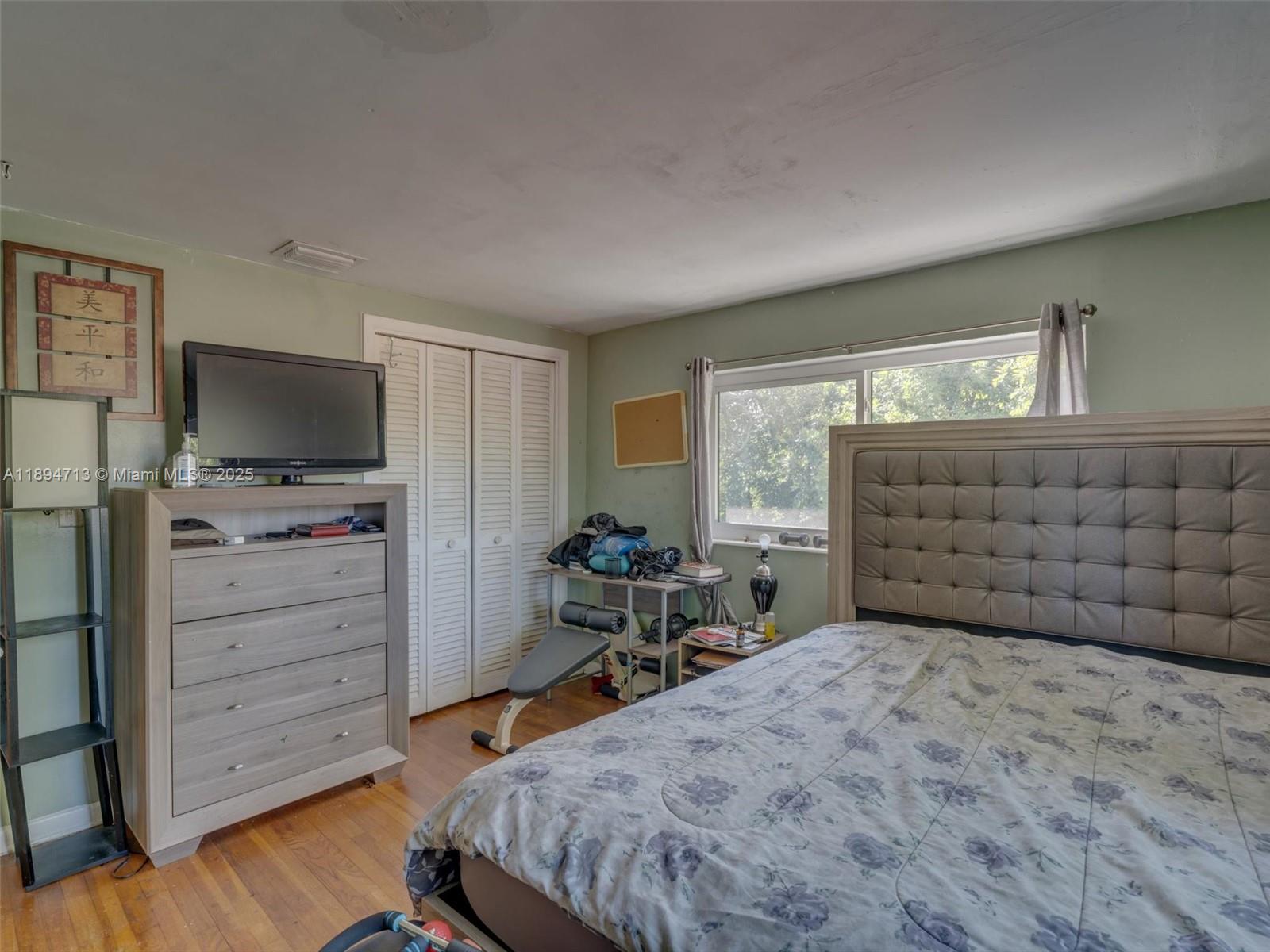 ORIOLE ESTATES SEC 5 - Residential