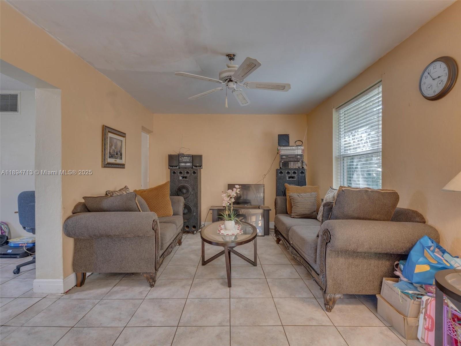 ORIOLE ESTATES SEC 5 - Residential