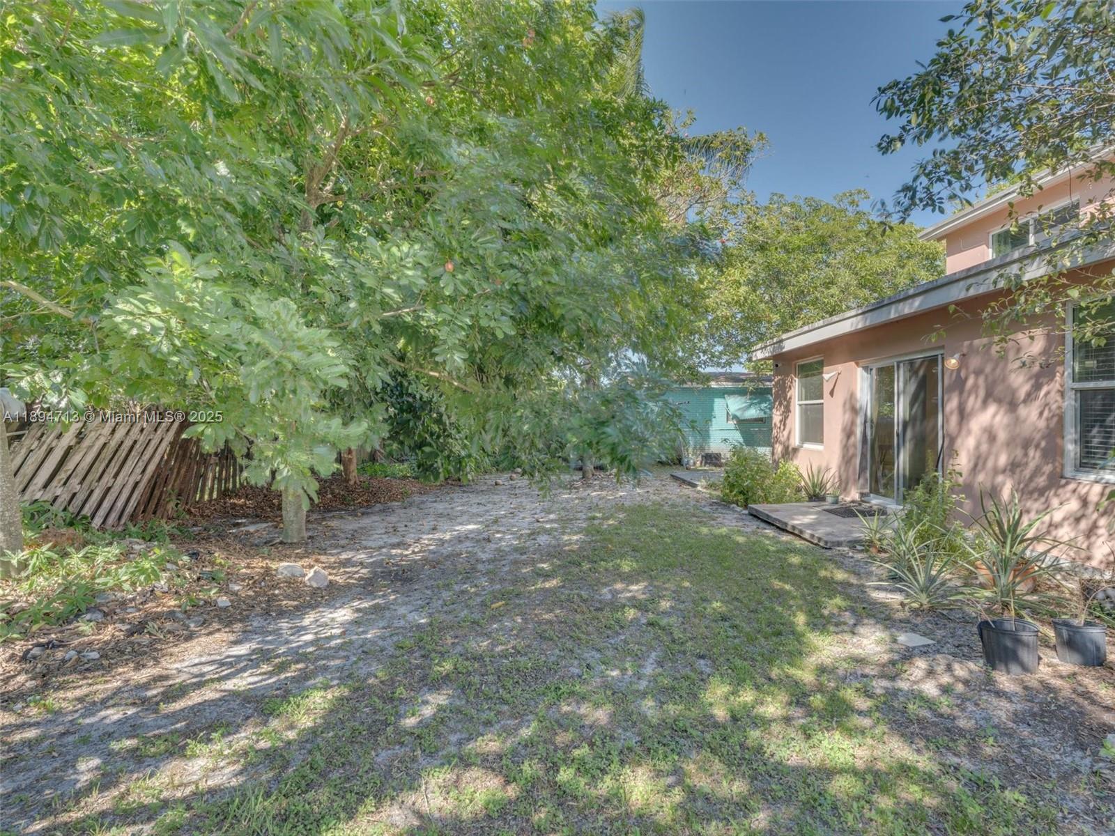 ORIOLE ESTATES SEC 5 - Residential