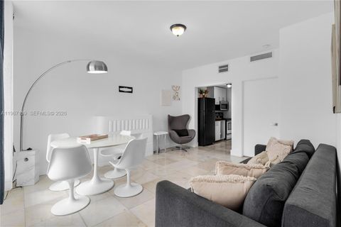  Miami Beach FL 33139