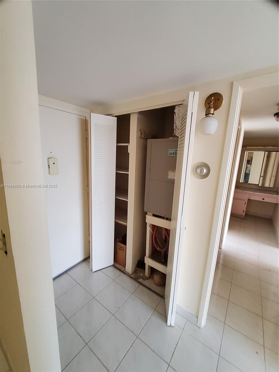 BUCKLEY TOWERS CONDO - EA - Residential