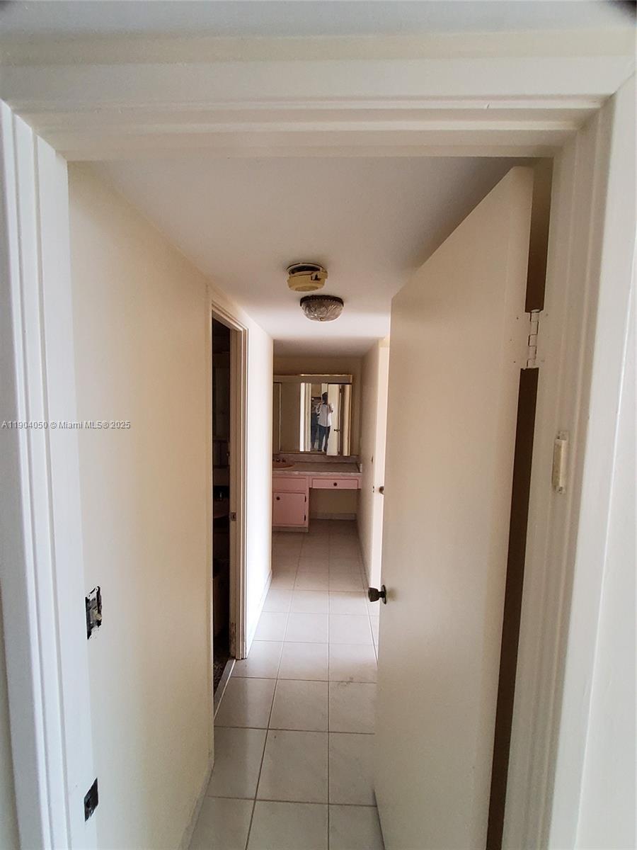 BUCKLEY TOWERS CONDO - EA - Residential