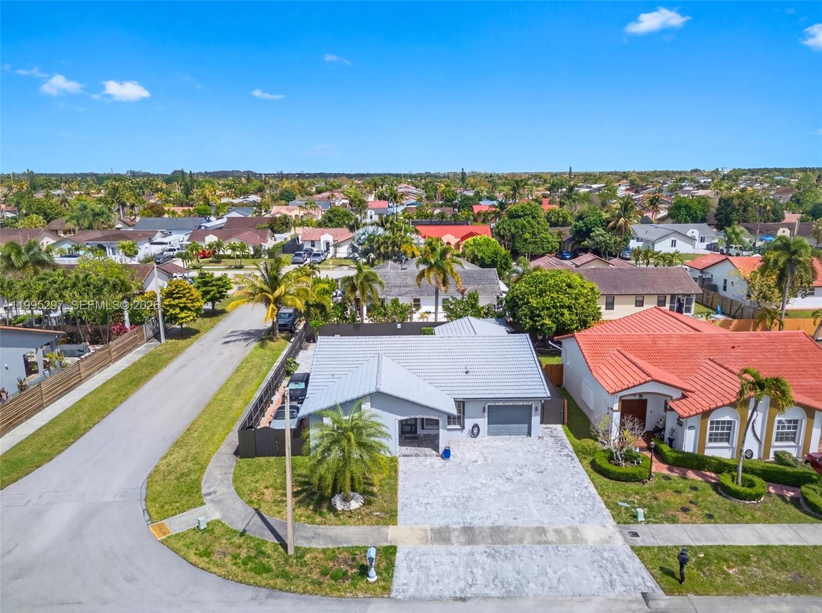 MAYTE SUB - Residential