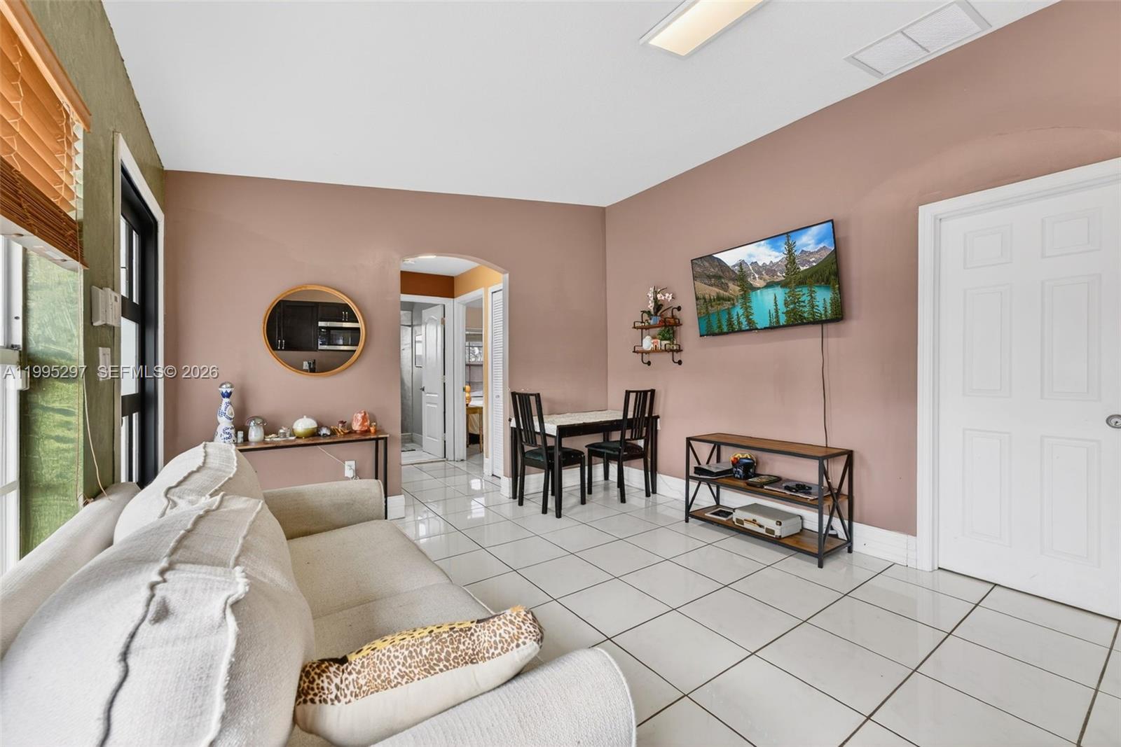 MAYTE SUB - Residential