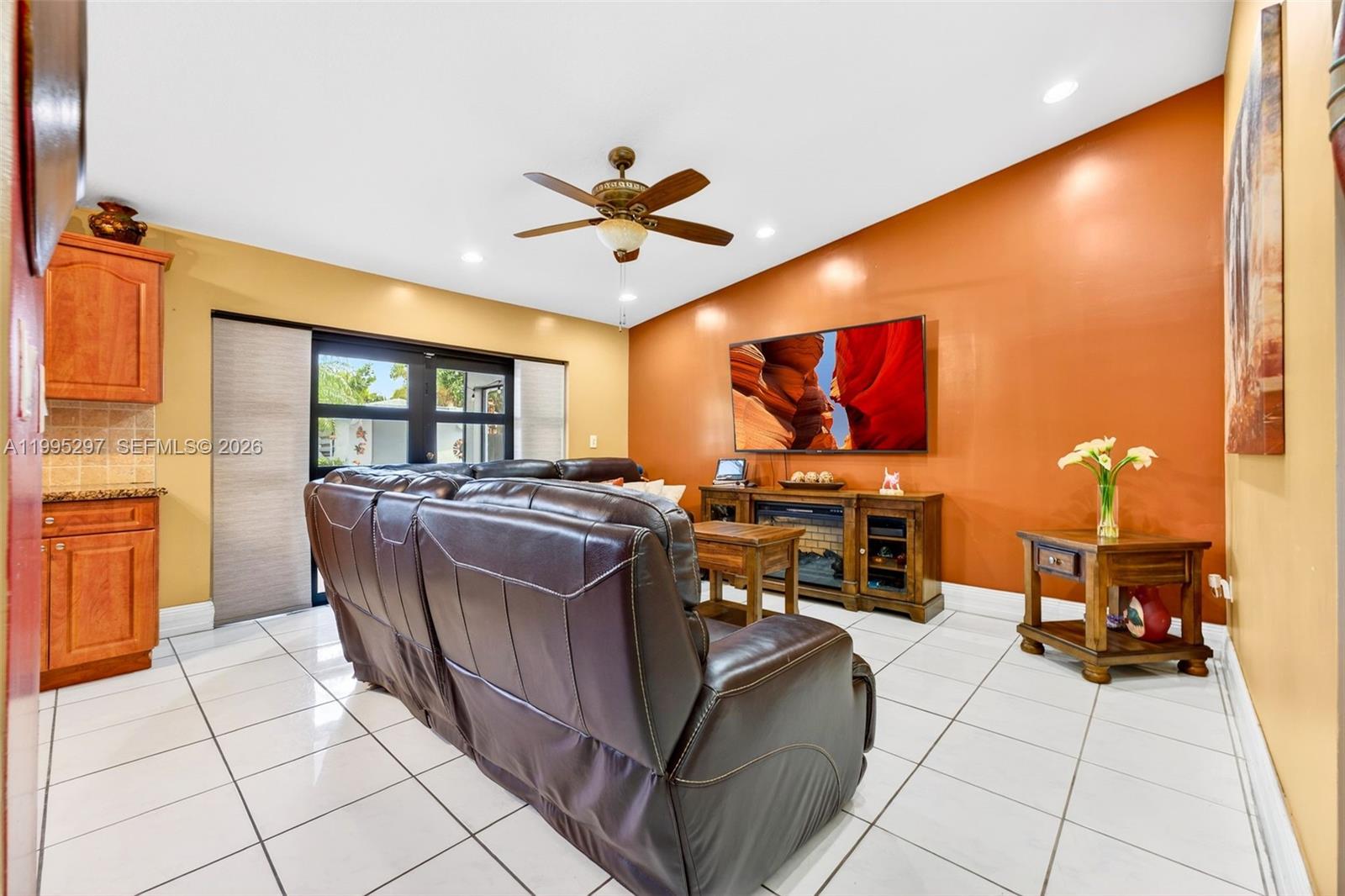 MAYTE SUB - Residential