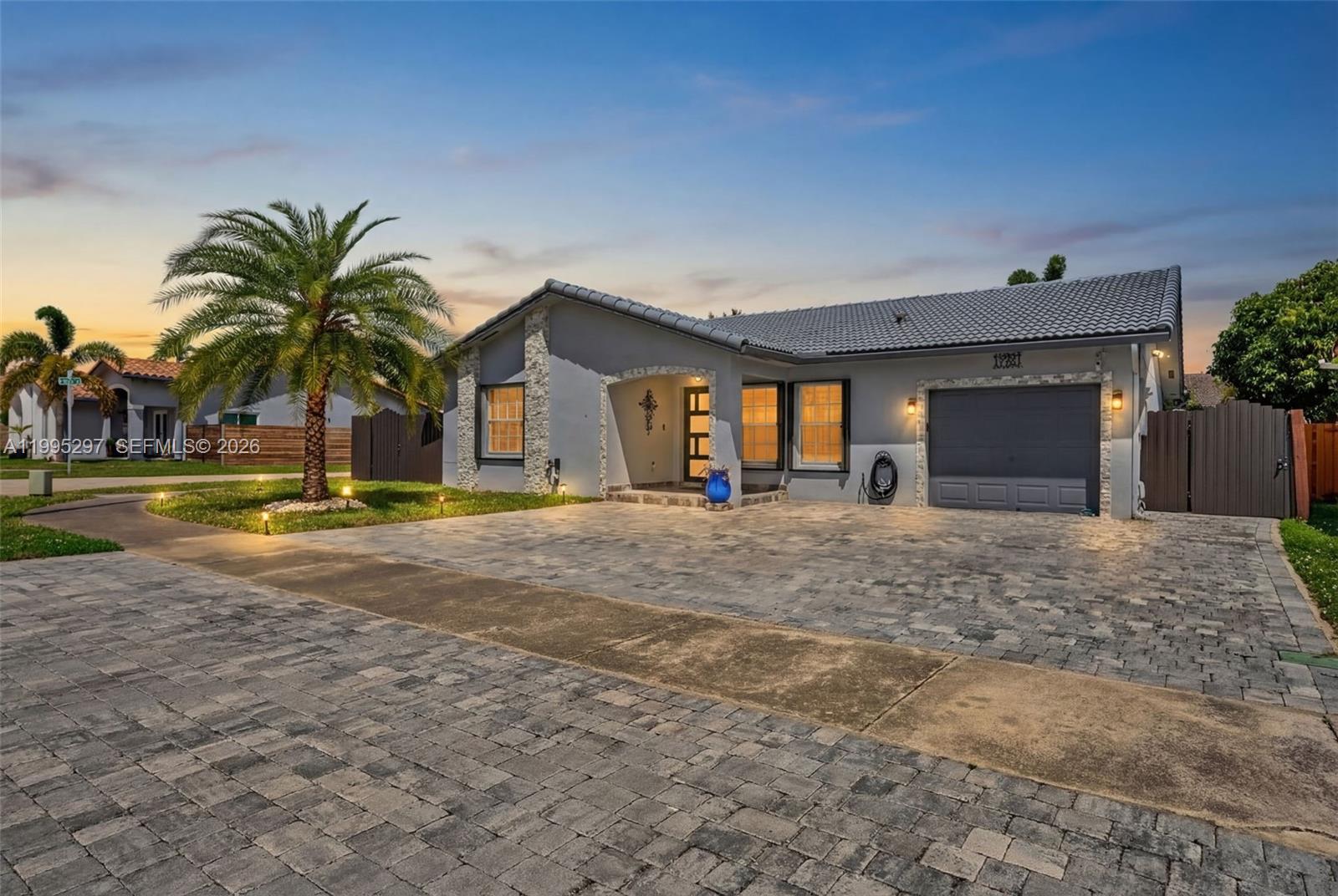 MAYTE SUB - Residential