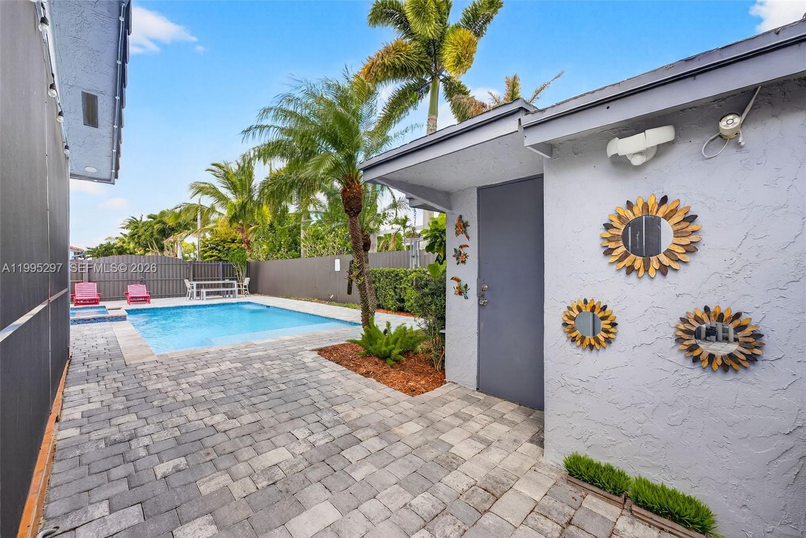 MAYTE SUB - Residential