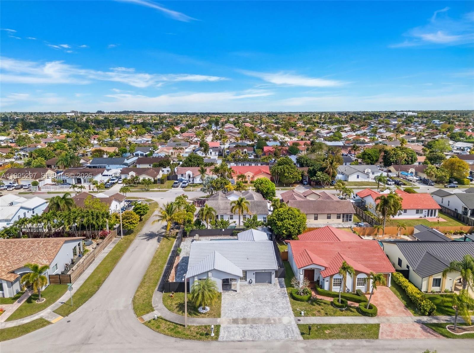 MAYTE SUB - Residential